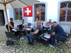 Gruss aus der Sommersitzung! HV definitiv am 19.8. im Bären